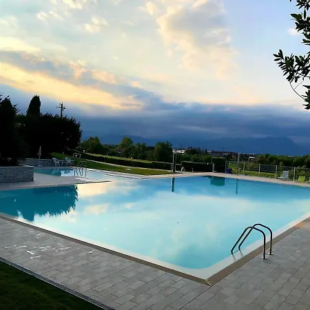 Viridis Garda - Nature&relax شقة *